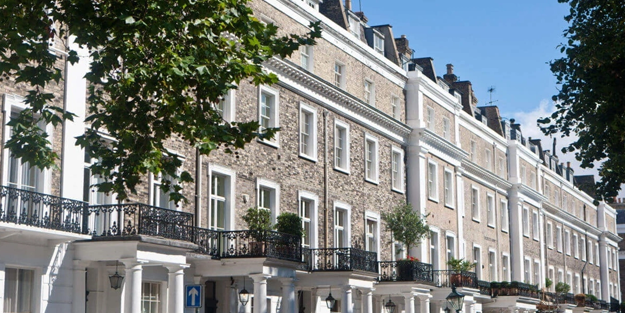 Parayı Türkiye'de kazanan 'Beyaz Türkler' yurt dışından gayrimenkul alıyor!