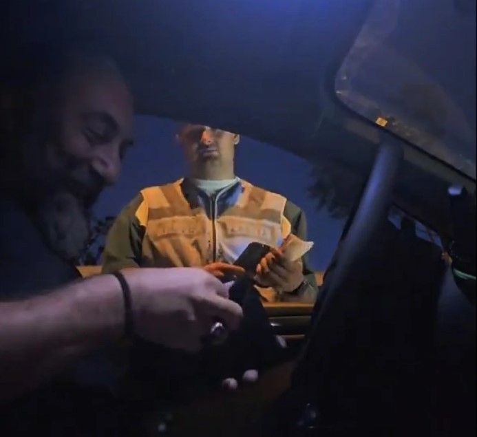 Parayı veren Bozcaada’dan çıkar! Yurt dışına çıkış harcı değil CHP harcı