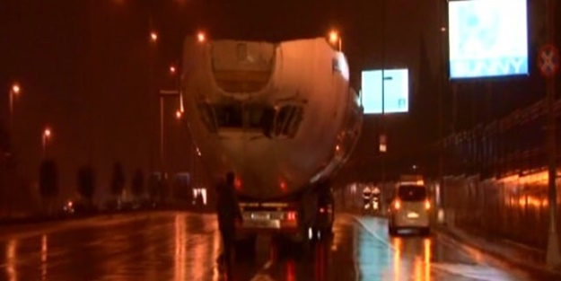 Parçalanan uçak restoran olacak - FOTO