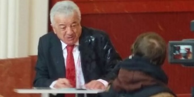 Paris Büyükelçisi Akil'e alçak saldırı!