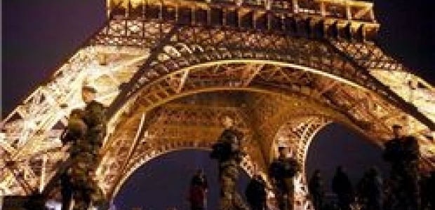 Paris'te 6 okulda bomba paniği