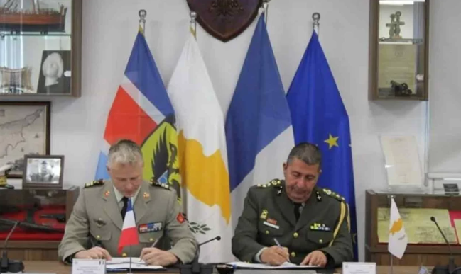 Paris'te Kirli İmza: Fransa, Türkiye’yi tehdit etti! Ada'da İsrail'den Sonra Kalıcı Varlık Kuruyor!