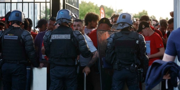 Paris'te 'Şampiyonlar Ligi' rezaleti! Fatih Terim'den gündem olan yorum