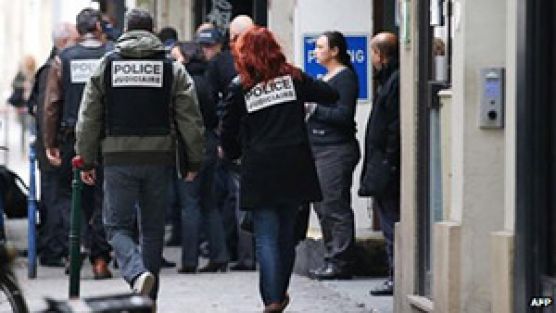 Paris’te saldırı alarmı!