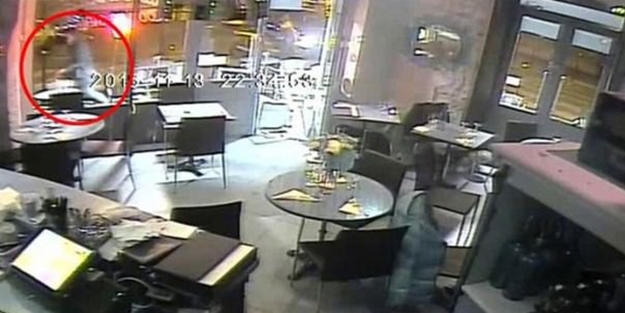 Paris'teki saldırının dehşet verici ilk görüntüleri