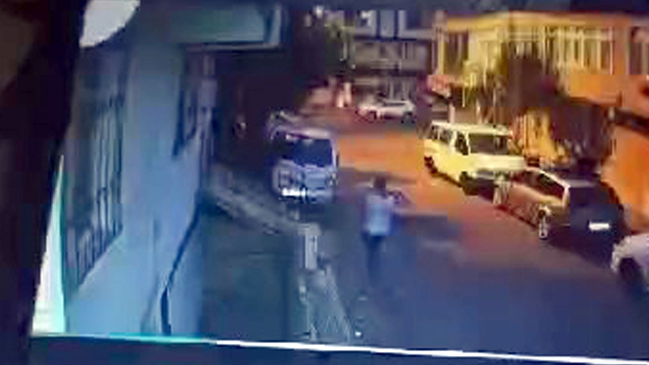 Park halindeki kamyoneti böyle çaldılar