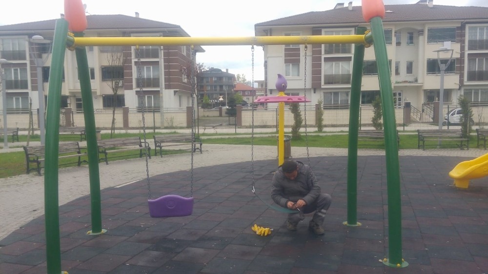 Parklara yaz hazırlığı 
