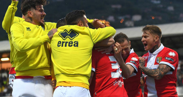 Parma efsanesi geri döndü! Üst üste 3 lig atladı