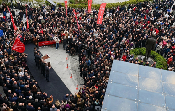 Partide ‘danışman’ çatlağı: Yolsuzluk operasyonu CHP’lileri birbirine düşürdü!