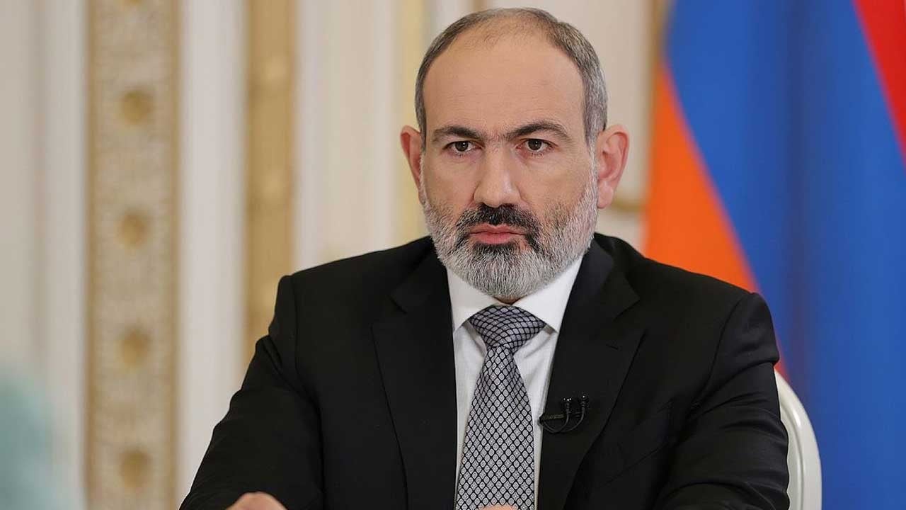 Paşinyan'a darbe iması