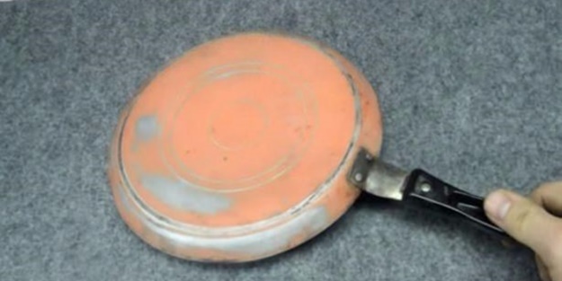 Paslı tavayı bakın nasıl değerlendirdi