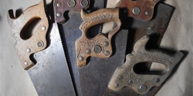 Paslı testereyi öyle bir şeye çevirdi ki!