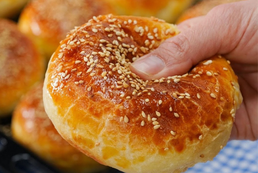 Pastanedeki gibi kabarık poğaçalar yapmak aslında çok kolay! Balon gibi kabaracak! Pastacıların poğaça sırrı meğer buymuş