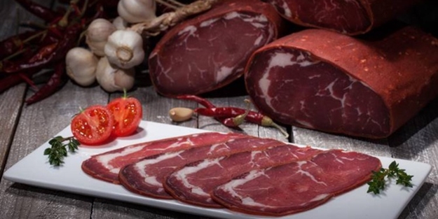 Pastırma ve sucuğa zam geldi