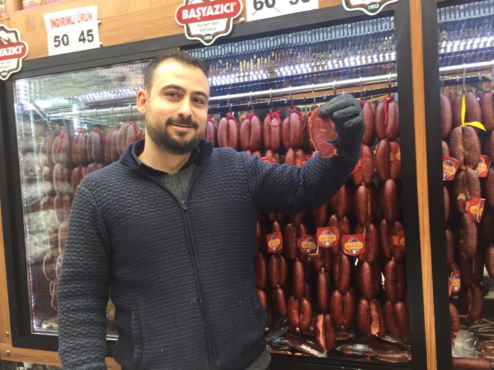 Pastırmacı Güzel: “Kayseri’de pastırmanın dilim fiyatı diye bir satış yok, dilim müşteriye ikram edilir” 