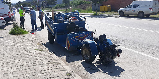 Patpatla kamyonet çarpıştı... 1 yaralı