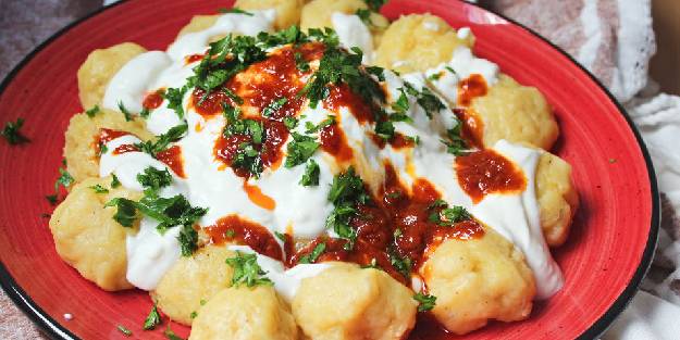 Patates borani nasıl yapılır?