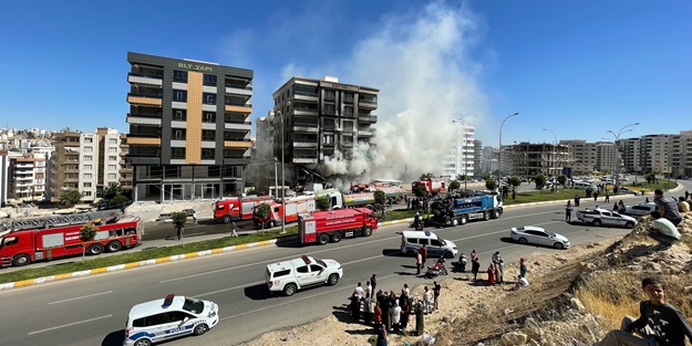Patlama sesleri duyuldu! İş yerinde yangın