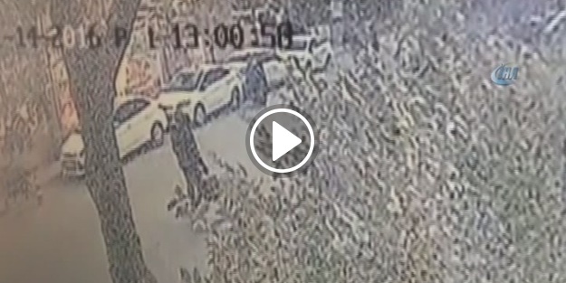 Patlayan paketi taşıyan kargocu kamerada