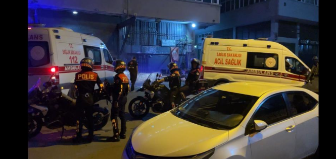 Patlayıcı madde atıp kaçtılar! Ortalık karıştı