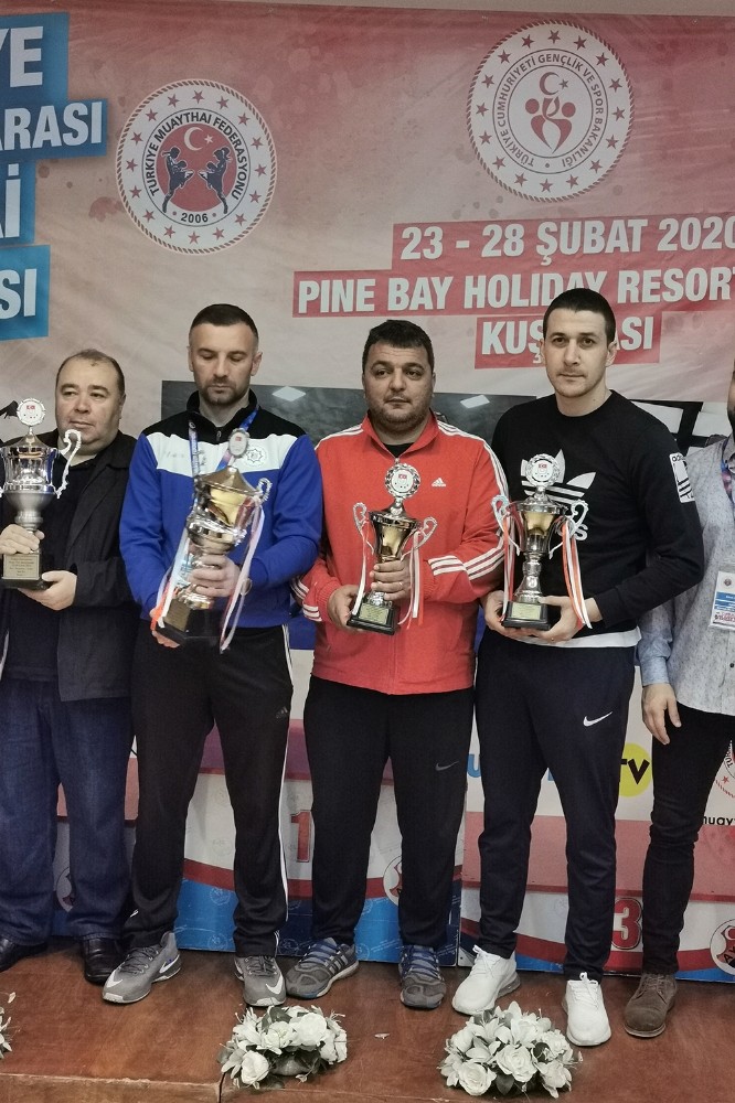 PAÜ Muaythai Takımı Türkiye ikincisi oldu 
