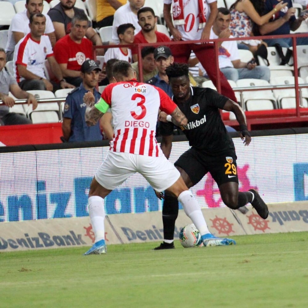 Paul Ntep 30 dakika oynadı 