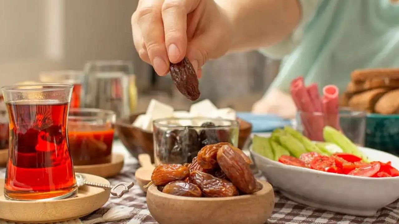 Pazar günü oruç tutulur mu? Kaza orucu pazar günü tutulur mu?