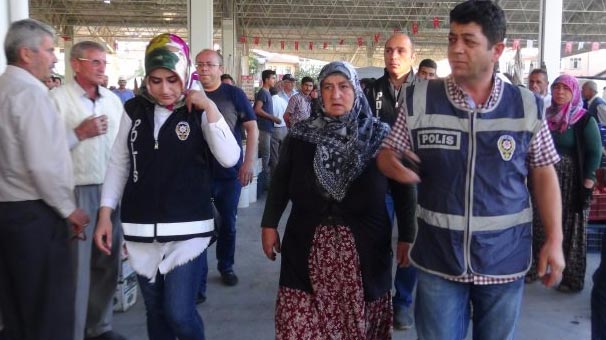 Pazarcı teyzeyi bakın kim yakmış! Hesabına Bylock'u...
