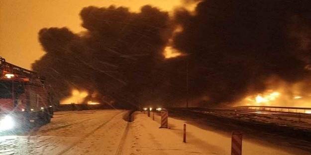 Pazarcık'ta petrol boru hattında patlama! Korkunç görüntüler