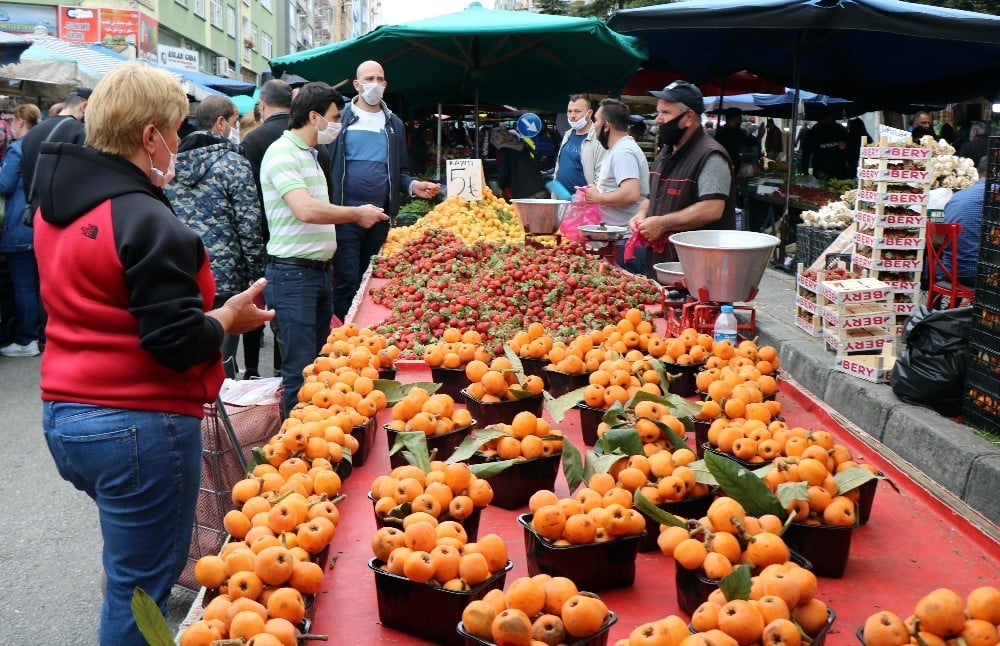 Pazarda fiyatlar tavan yaptı 
