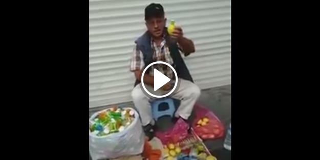 Pazarlamada master yapmış limon sıkacağı satıcısı