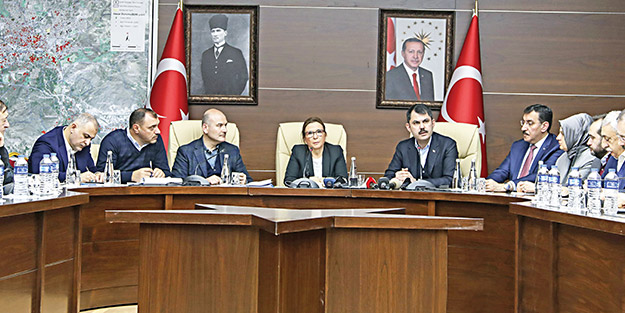 Pekcan’dan Elâzığ ve Malatya esnafına müjde