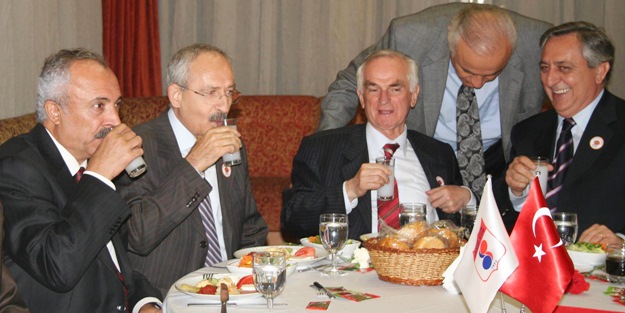 Peki elinizdeki ne sayın Kılıçdaroğlu!