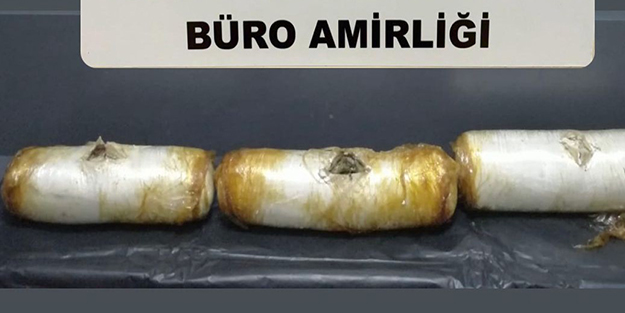 Pekmez bidonundan çıkan şoke etti