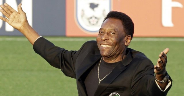 Pele’nin eşyaları açık arttırmayla satılıyor