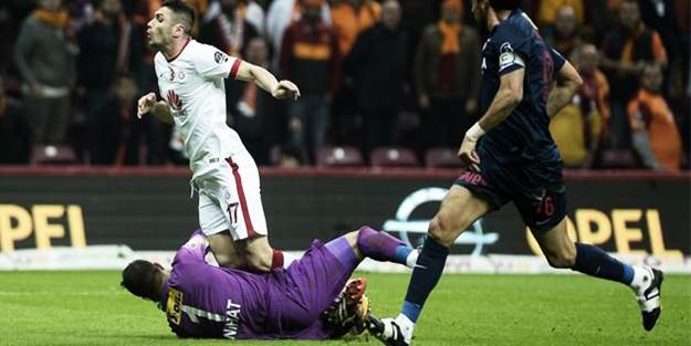 Penaltı pozisyonu için fena patladı!