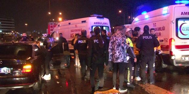 Pendik’te 3 aracın karıştığı zincirleme kaza: 4 yaralı