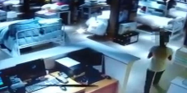 Pendik'te 3 farklı yerden hırsızlık yapan kadın yakalandı