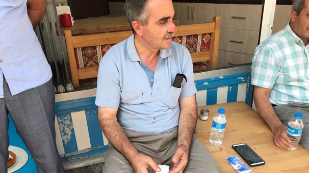 Pendik'te elinden 400 bin liralık altını alıp kaçtılar