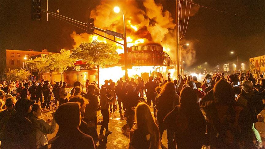 Pentagon'dan bazı askeri inzibat birliklerine 'Minneapolis'e konuşlanmaya hazır ol' talimatı