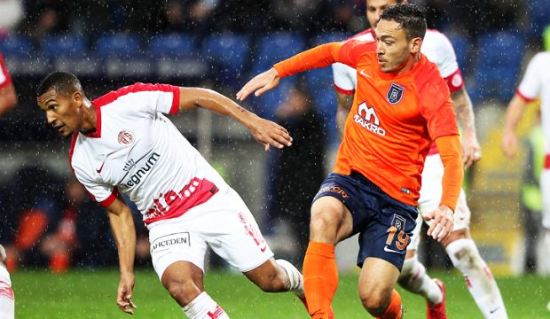 Perde Antalya'da açılıyor!