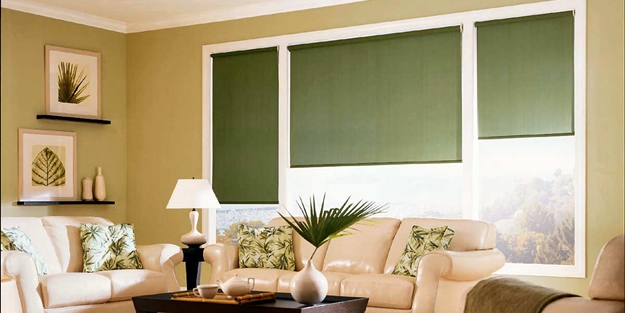 Perdeler raydan çıkalı çok oldu