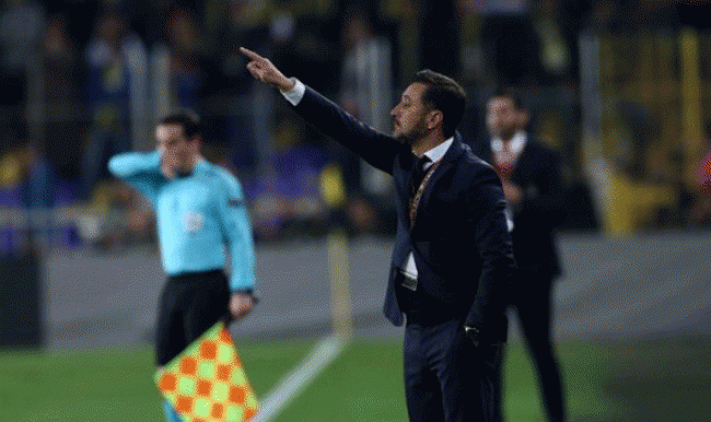 Pereira'dan futbolculara uyarı!