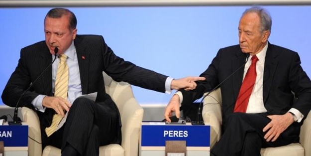 Peres: Bölgede iki İran'a yer yok