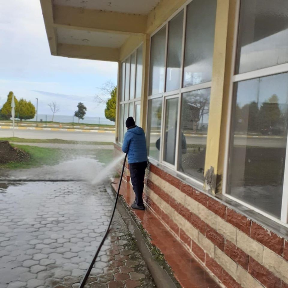 Perşembe Belediyesi şehri adım adım temizliyor 
