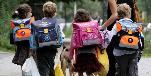 Perşembe günü okul var mı? 5 Mayıs Perşembe (yarın) okul tatil mi?