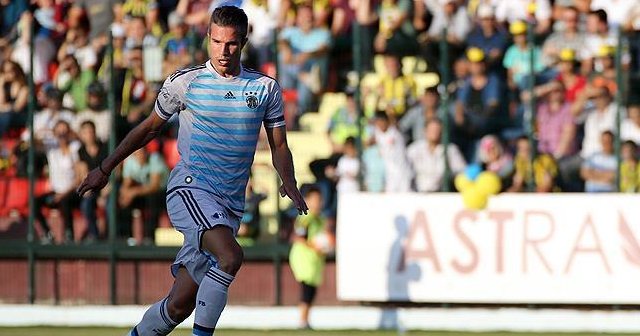 Persie gidiyor mu, açıklama geldi