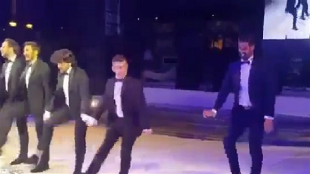 Persie ve Kjaer'den misket, Volkan'dan horon!