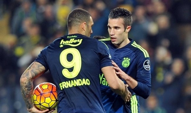 Persie'den Fernandao'ya büyük jest