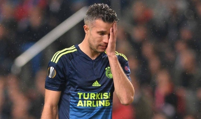 Persie'nin raporları şok etti!